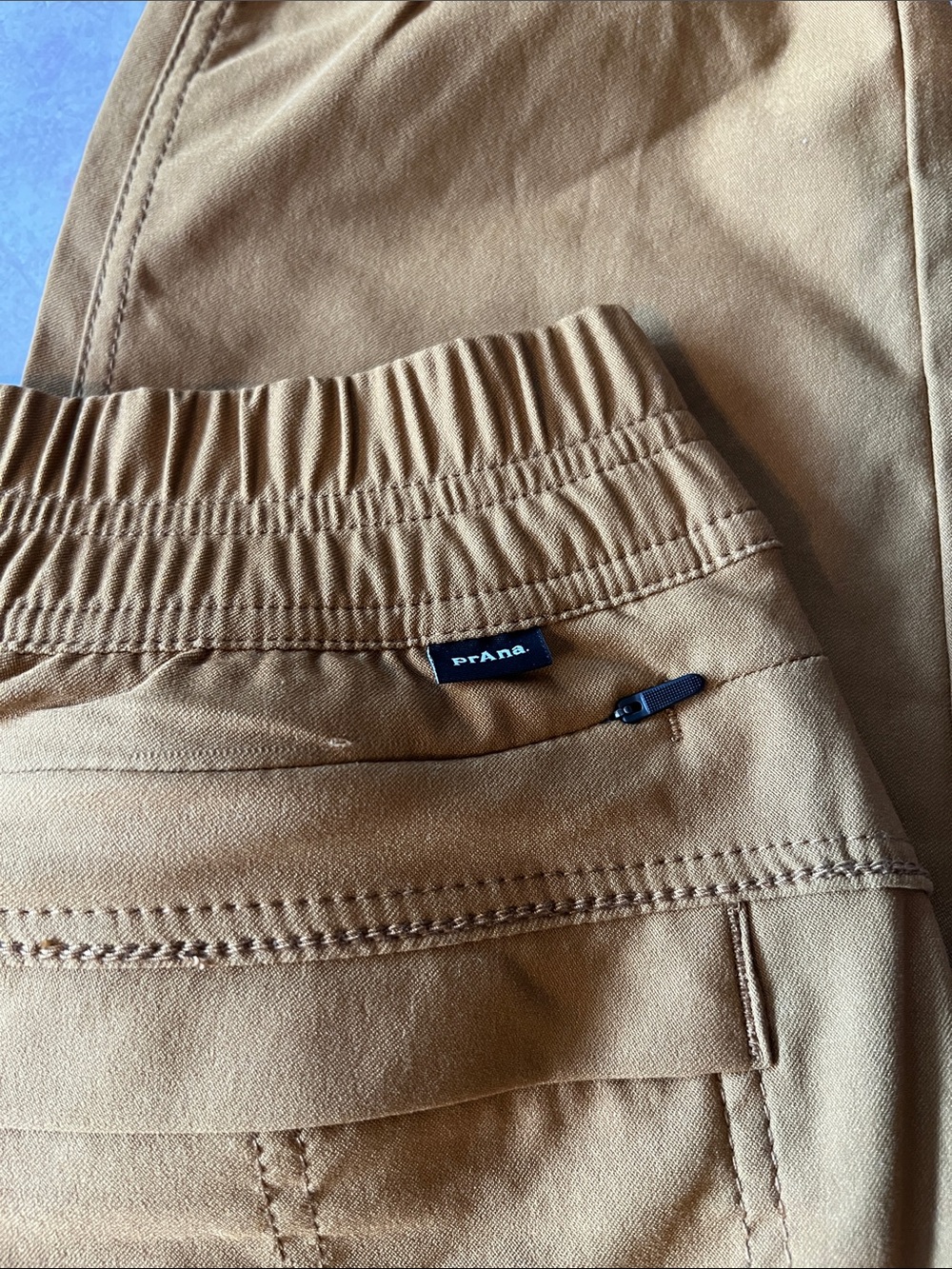 PrANa Halle E-Waist Joggers II. Antique Bronze - Picture 4 of 5